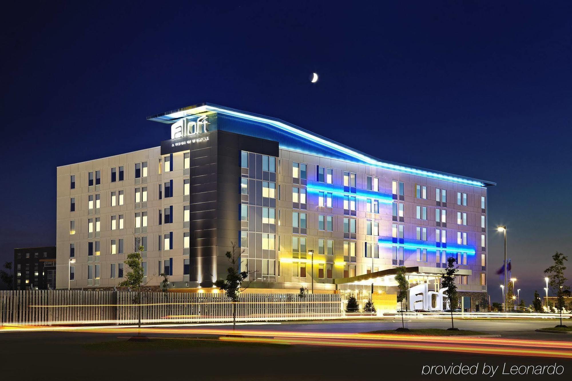 Hotel Aloft Mills