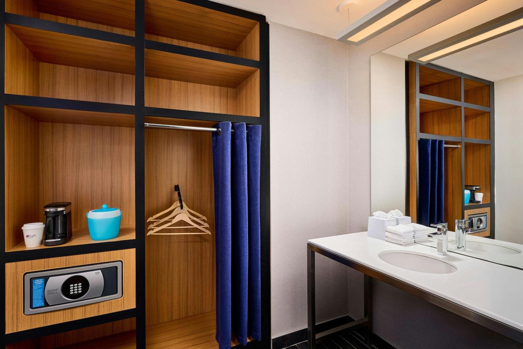 Hotel Aloft Mills Vaughan