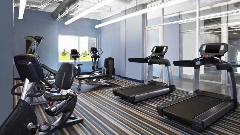 Hotel Aloft Mills 3*