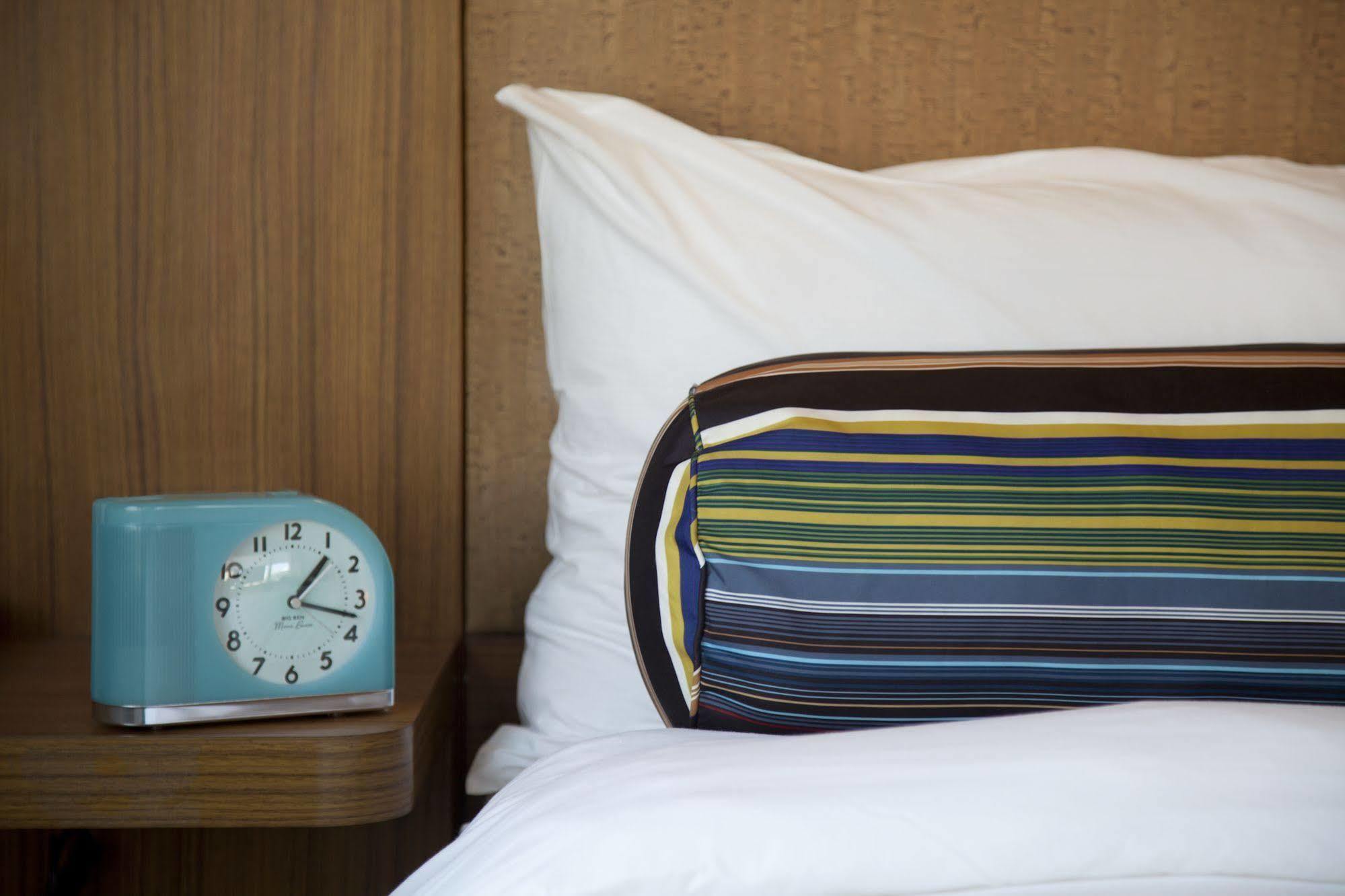 Hotel Aloft Mills 3*